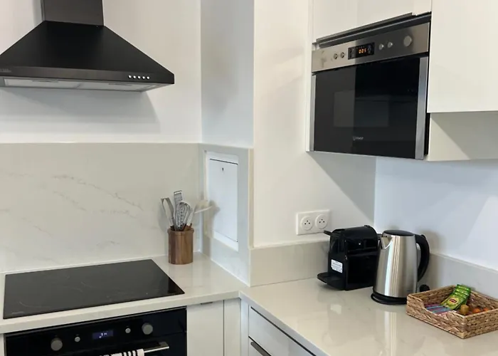 Casa Matteo - 5 Min From مونتِفرا